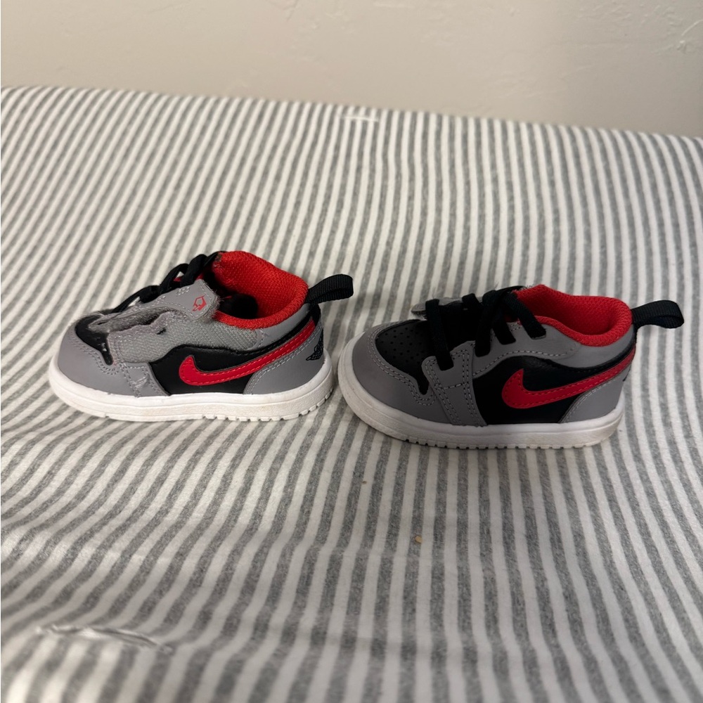 Nike Jordan 1 Low Alt